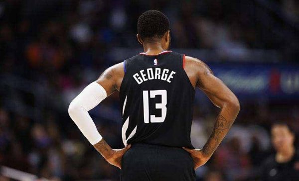 Paul George trải qua phẫu thuật cho bong gân đầu gối trái, dự kiến sẽ bỏ lỡ 40 trận trong mùa giải m