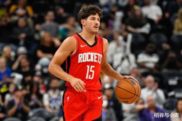 Phóng viên Follower Team: The Rockets chỉ có ba người bảo vệ và bao gồm Shepard. Họ nên ký vào backc